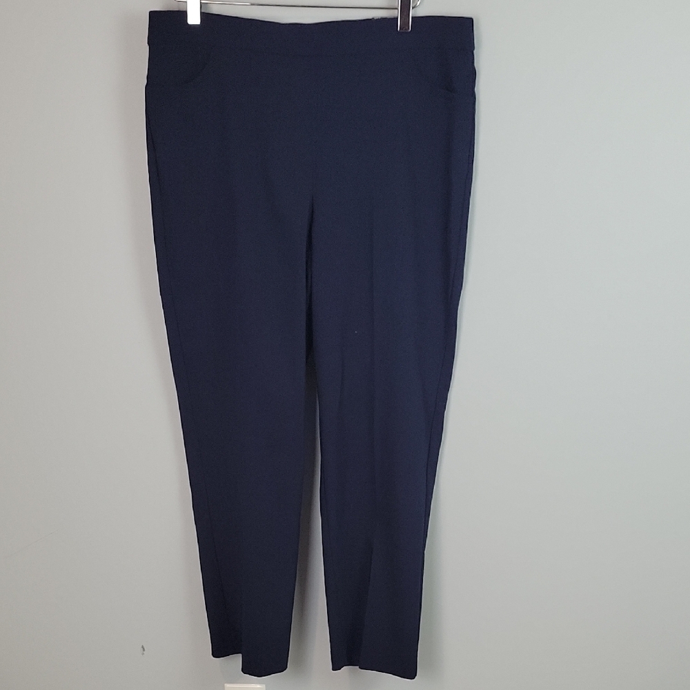 Alfred Dunner Proportioned short navy blue pull on pants 14P allure